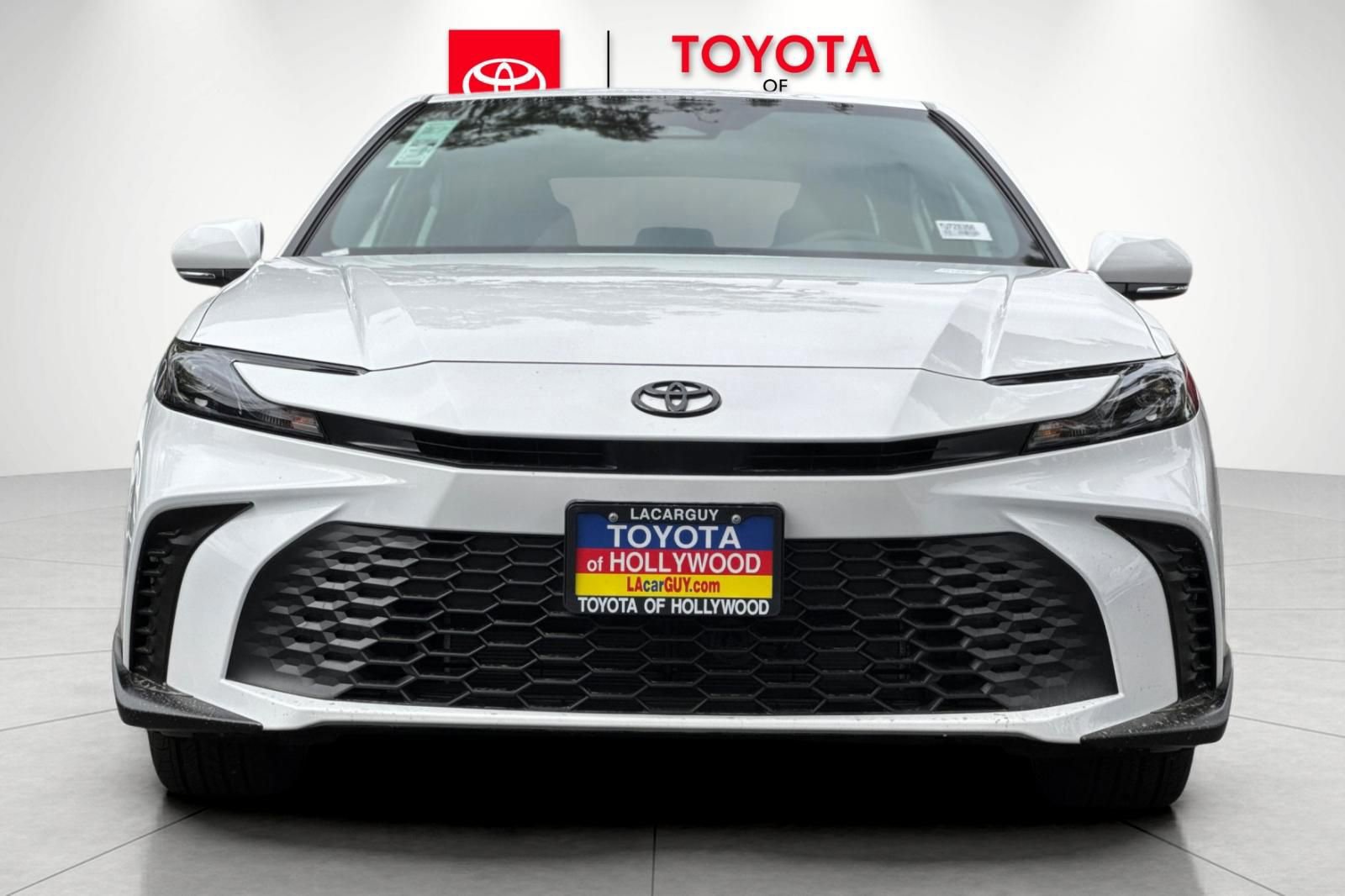 New 2026 Toyota Camry SE image 8