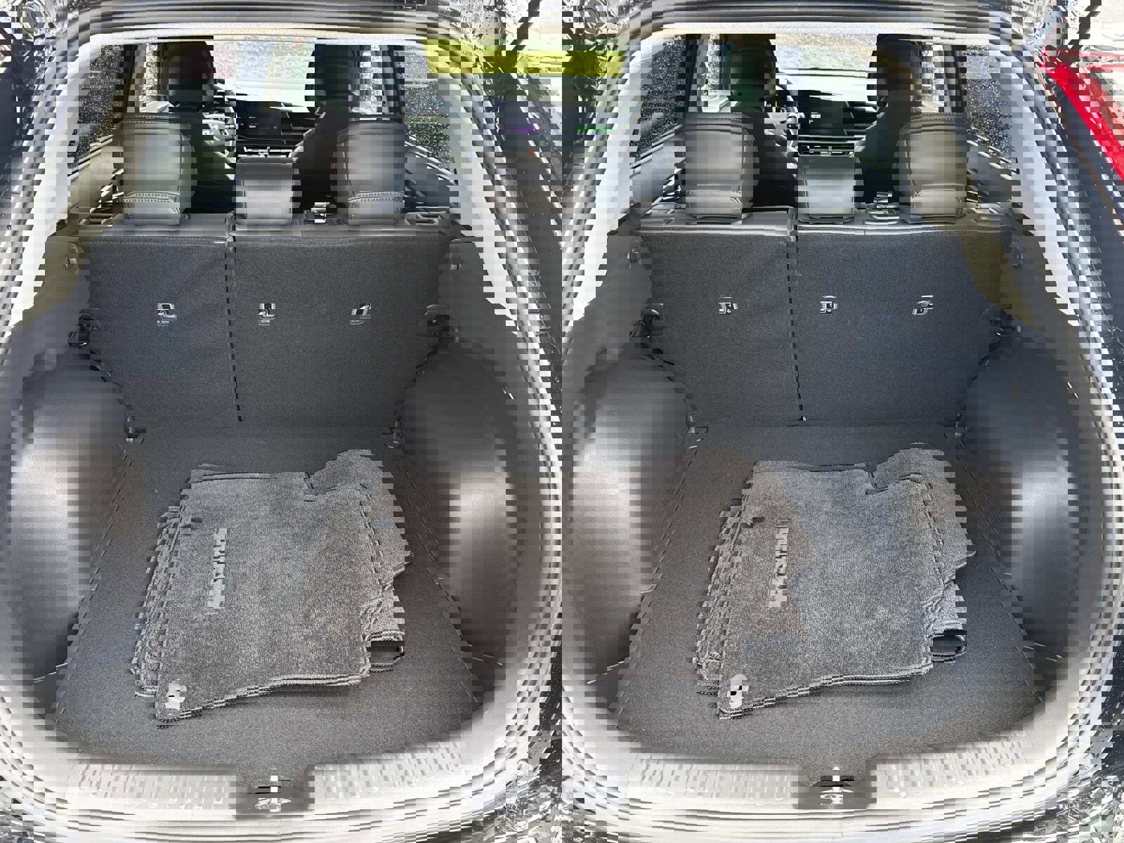 Used 2023 Kia Niro EX image 7