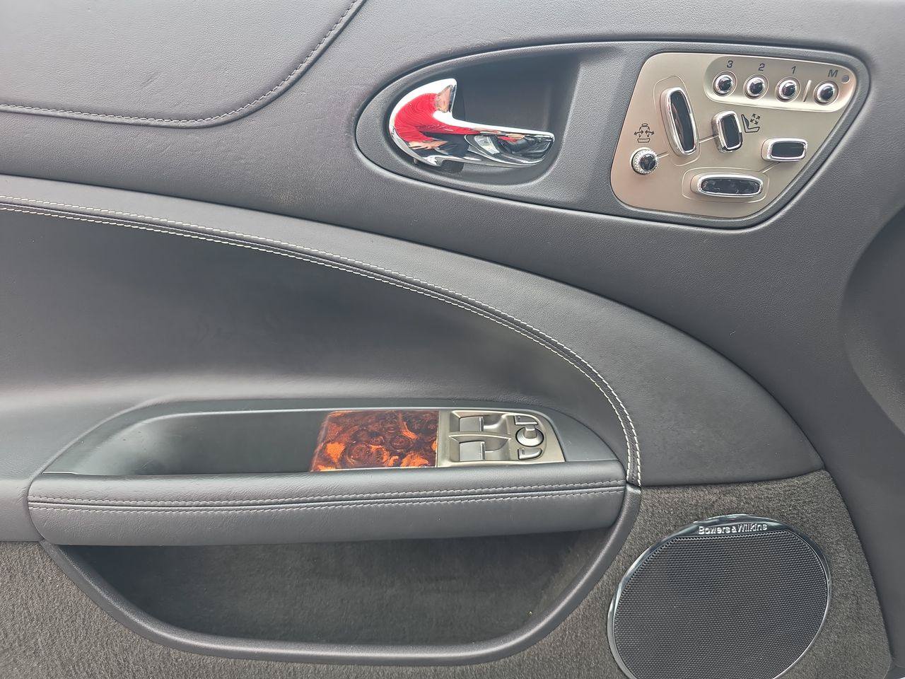 Used 2010 Jaguar XKR R RWD image 5