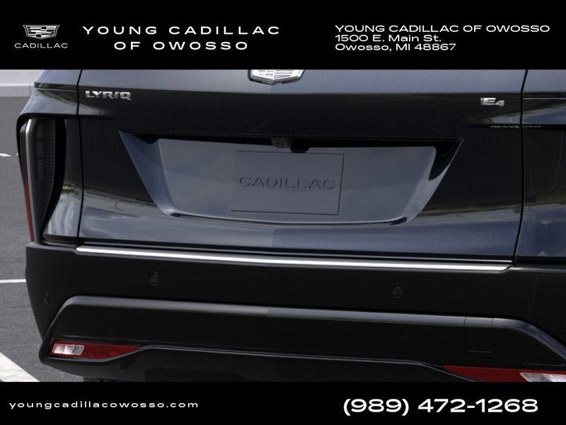 New 2027 Cadillac Lyriq Luxury w/ LPO, Floor Liner Package AWD/4WD image 15