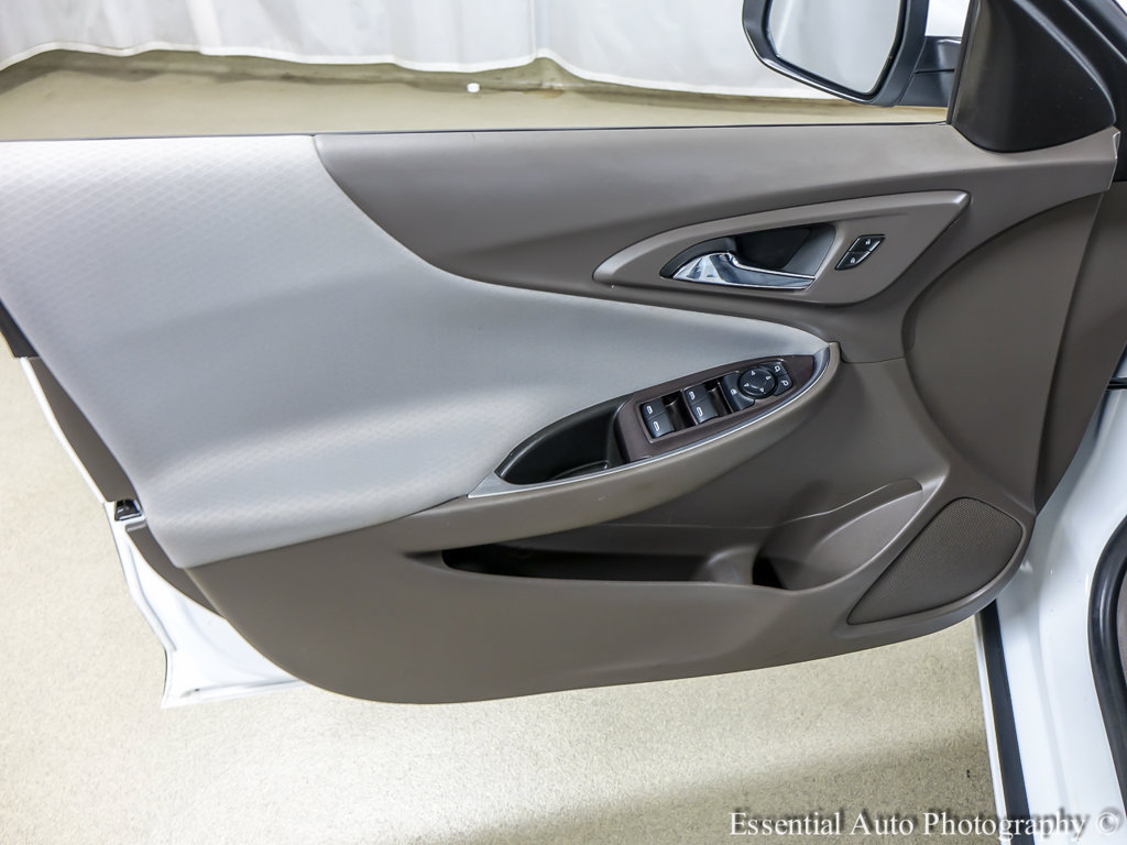 Used 2022 Chevrolet Malibu LT FWD image 18