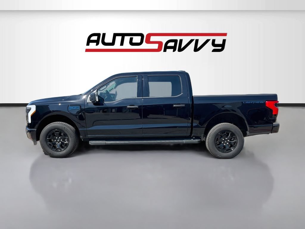 Used 2025 Ford F150 Lightning XLT AWD/4WD image 4