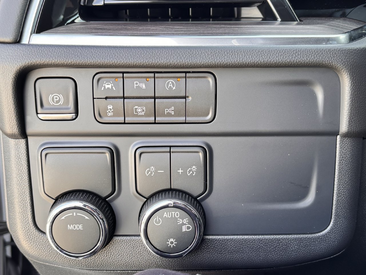 New 2027 Chevrolet Tahoe LS RWD image 15