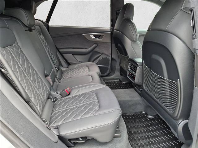Used 2024 Audi SQ8 Prestige AWD/4WD image 21
