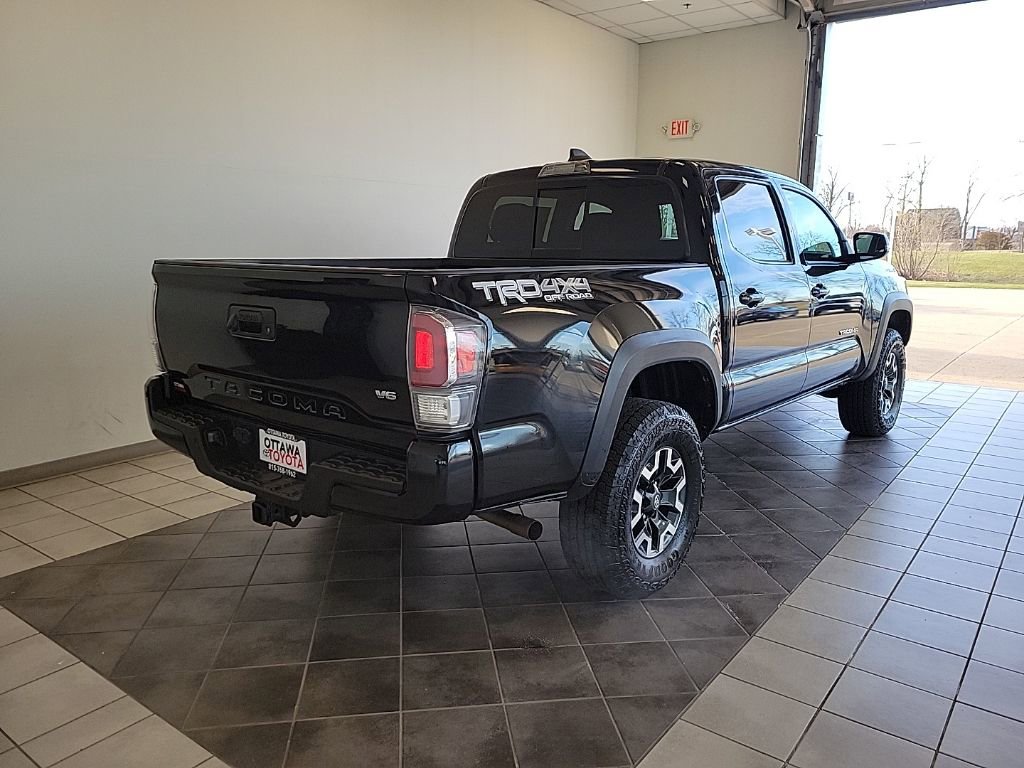 Used 2023 Toyota Tacoma TRD Off-Road w/ Technology Package image 5