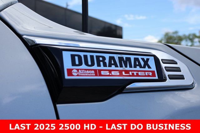 New 2025 GMC Sierra 2500 SLT w/ SLT Premium Package image 10