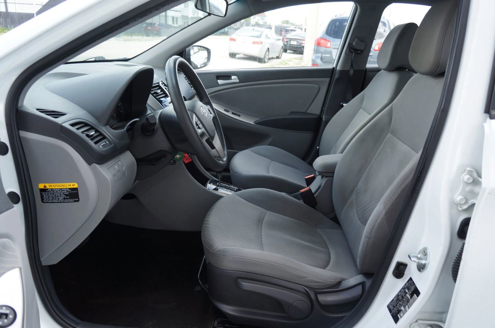 Used 2015 Hyundai Accent GLS w/ Option Group 03 image 14