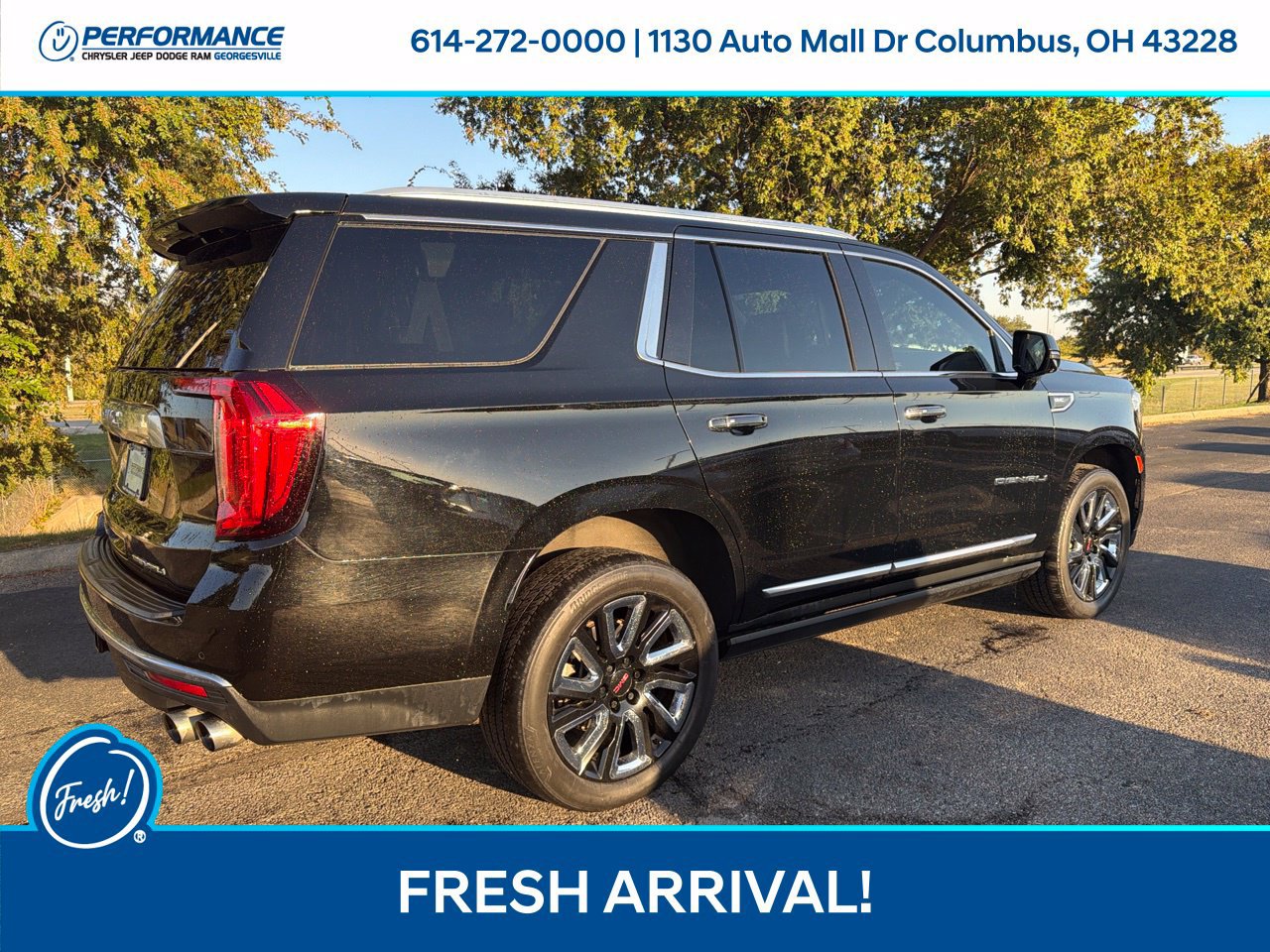 Used 2021 GMC Yukon Denali w/ Denali Premium Package AWD/4WD image 7