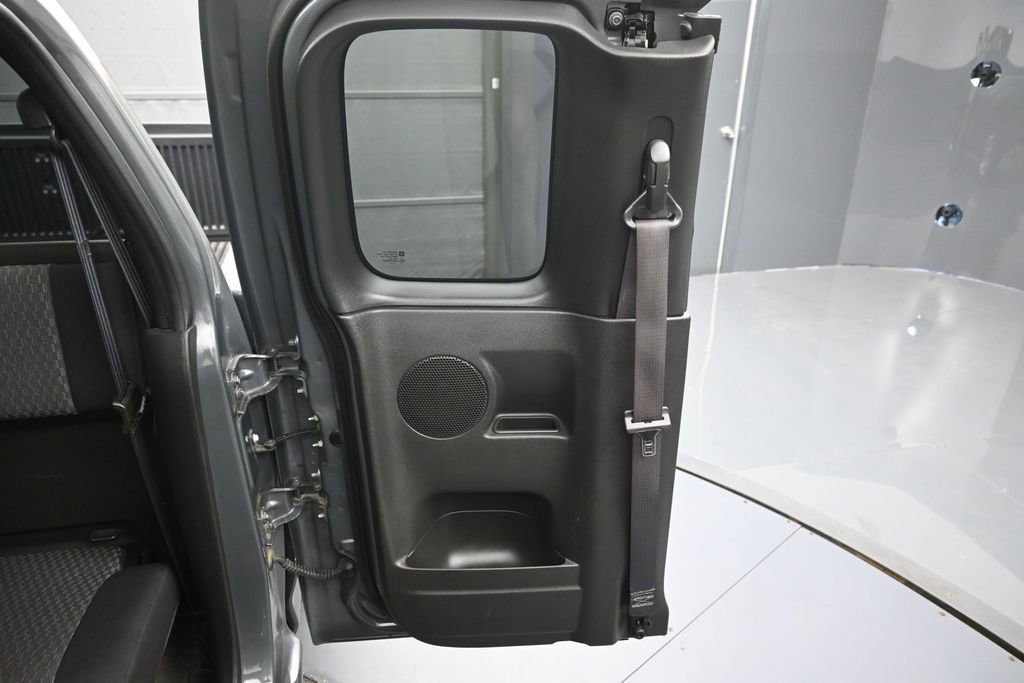 Used 2012 Chevrolet Colorado LT RWD image 19