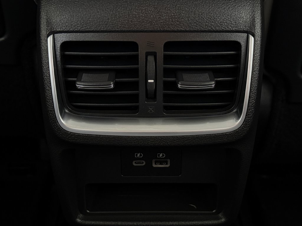 Used 2023 INFINITI QX50 Luxe FWD image 28