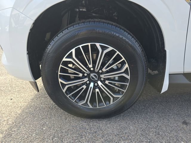 New 2026 Nissan Armada Platinum image 12