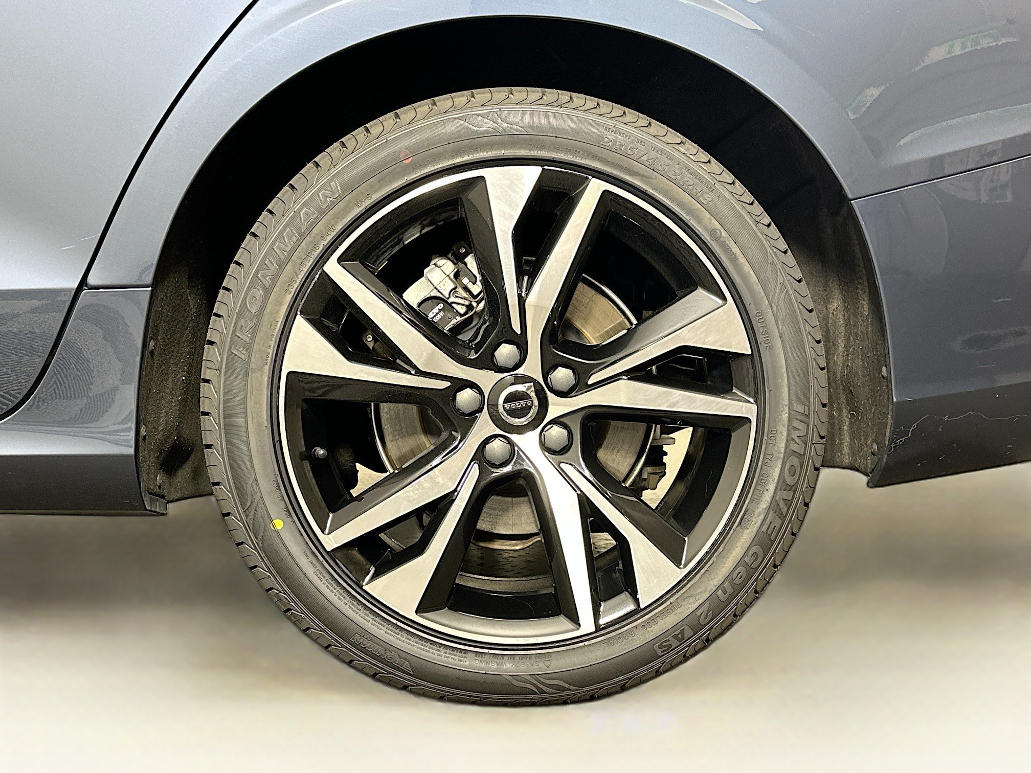 Used 2024 Volvo S60 B5 Core FWD image 11