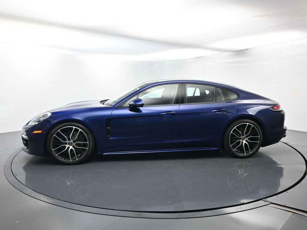 Certified 2022 Porsche Panamera 4S image 2