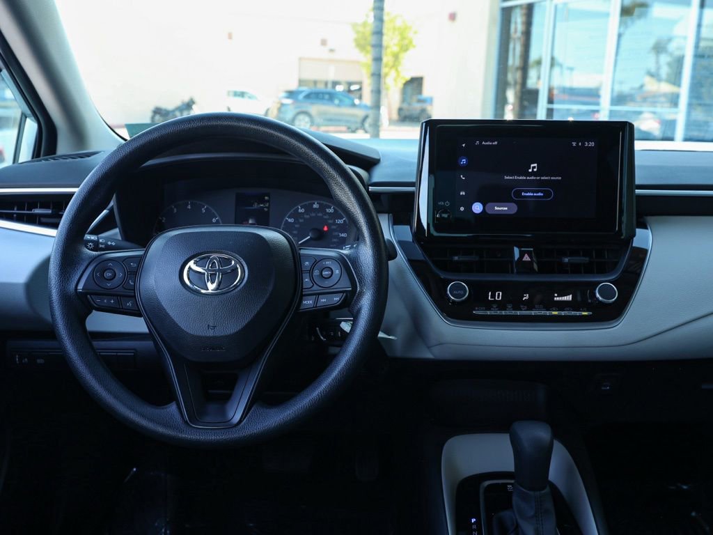 Used 2024 Toyota Corolla LE image 21