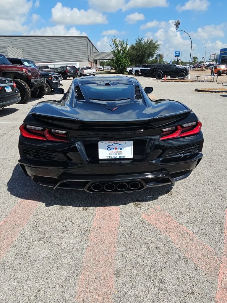 Used 2023 Chevrolet Corvette Z06 w/ Engine Appearance Package RWD image 6