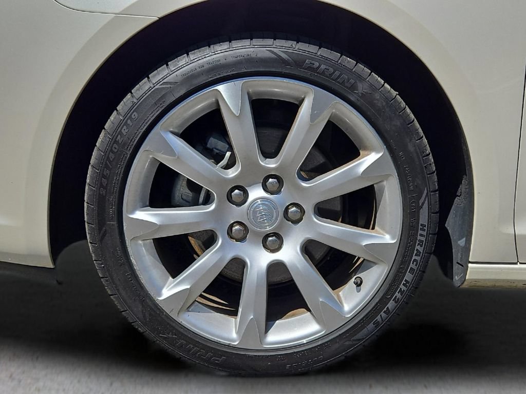 Used 2013 Buick LaCrosse Touring FWD image 26