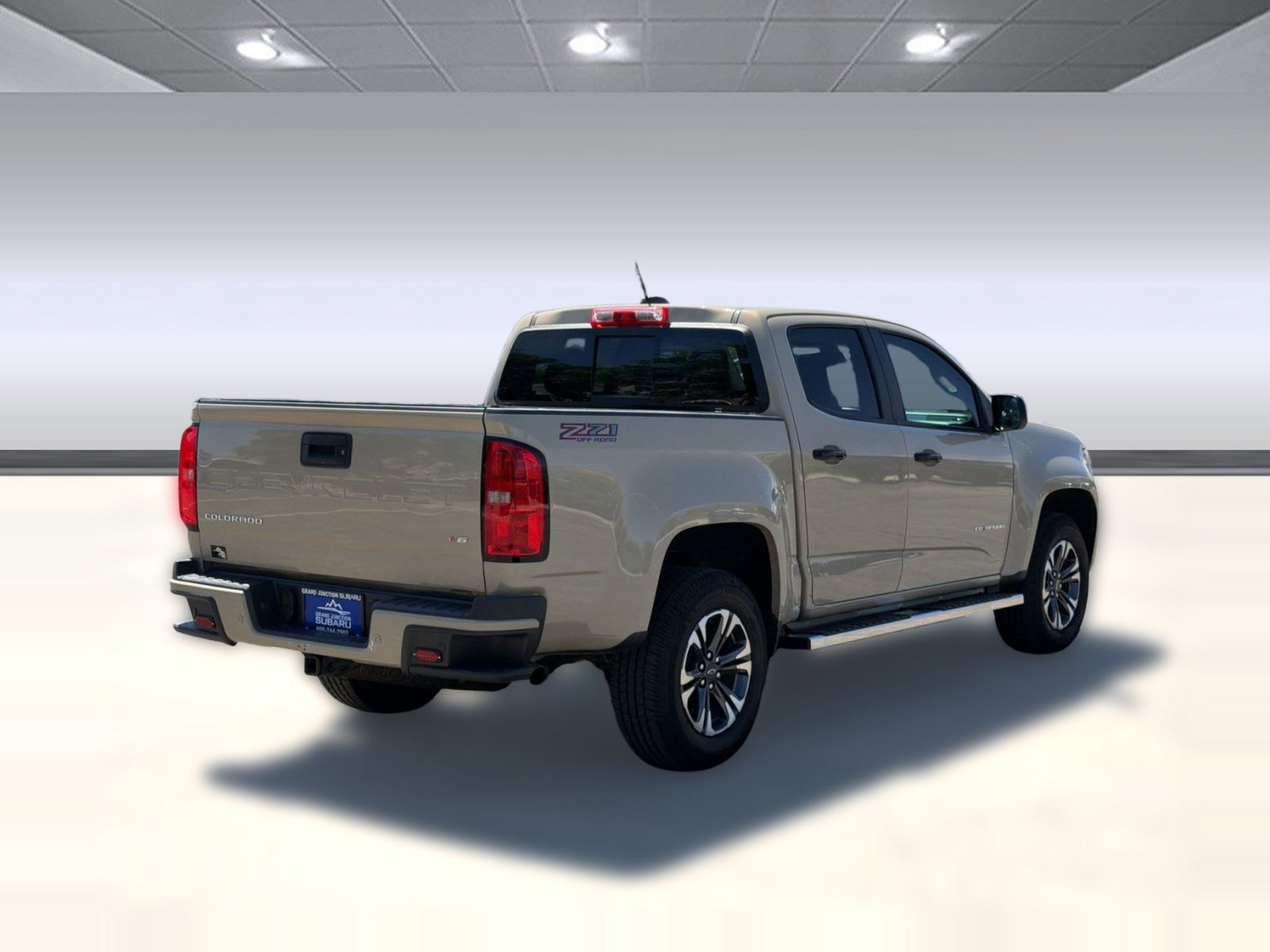 Used 2022 Chevrolet Colorado Z71 AWD/4WD image 9