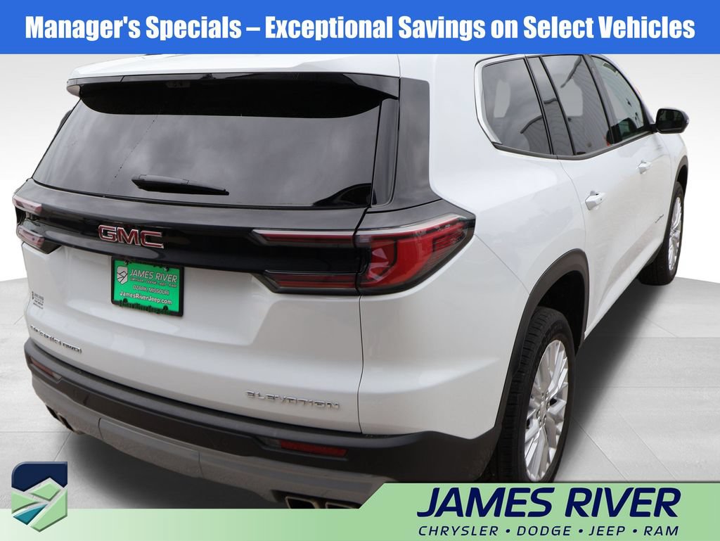 Used 2026 GMC Acadia Elevation w/ Elevation Premium Package AWD/4WD image 5