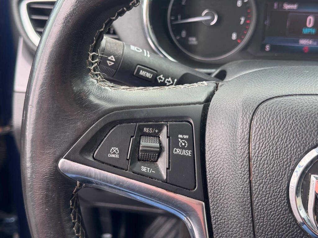 Used 2019 Buick Encore Sport Touring image 17