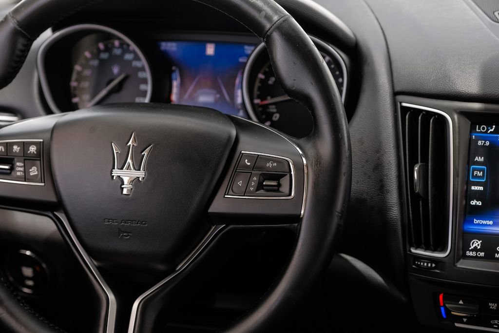 Used 2019 Maserati Levante image 17