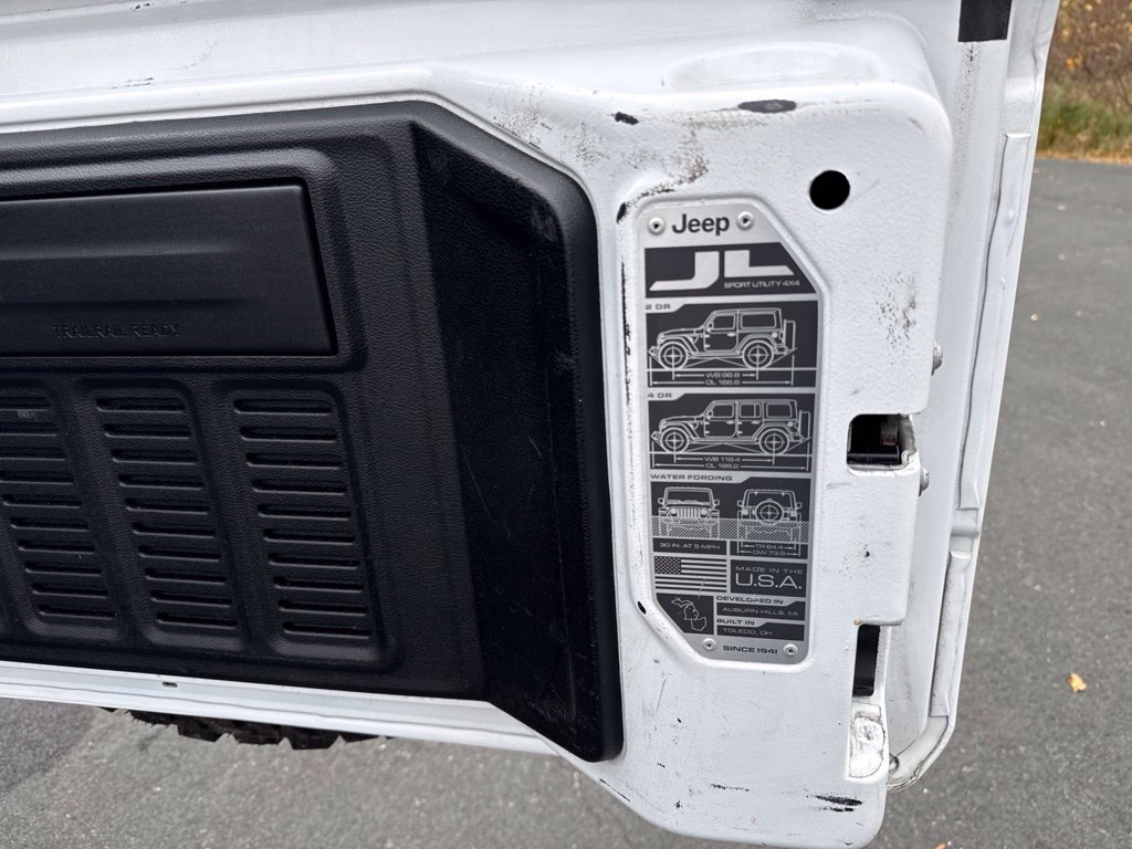 Used 2019 Jeep Wrangler Unlimited Sport S AWD/4WD image 19