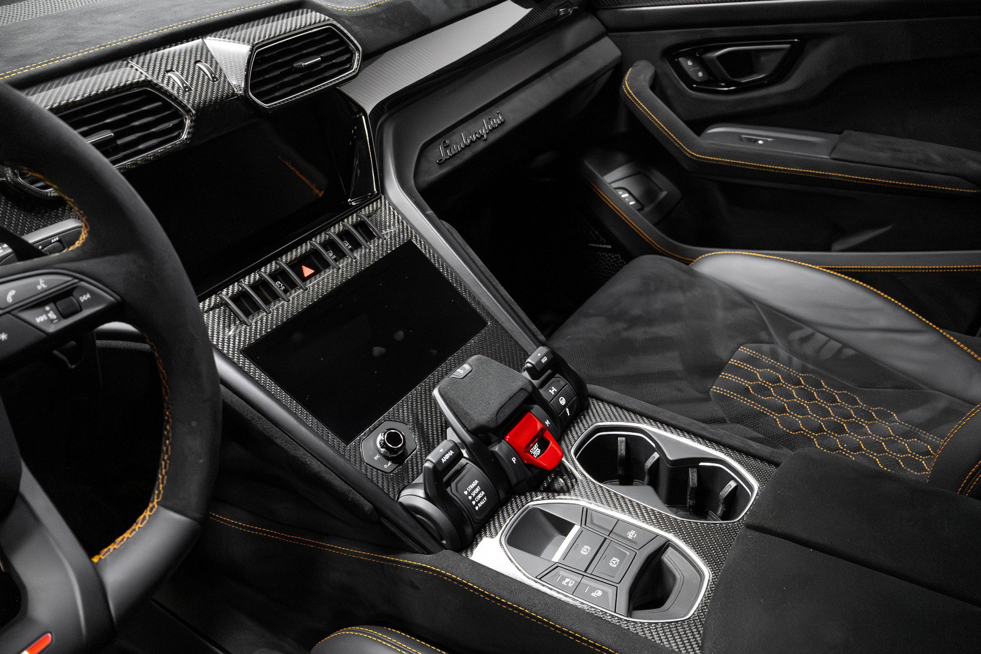 Used 2023 Lamborghini Urus Performante image 85