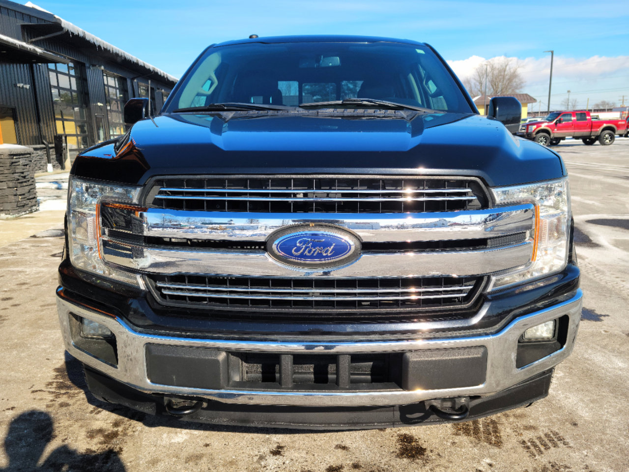 Used 2018 Ford F150 Lariat image 2