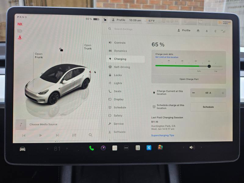 Used 2022 Tesla Model Y Long Range AWD/4WD image 46