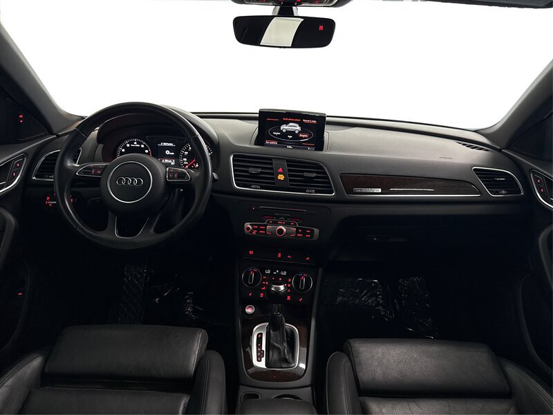 Used 2018 Audi Q3 2.0T Premium Plus w/ Premium Plus Package AWD/4WD image 20