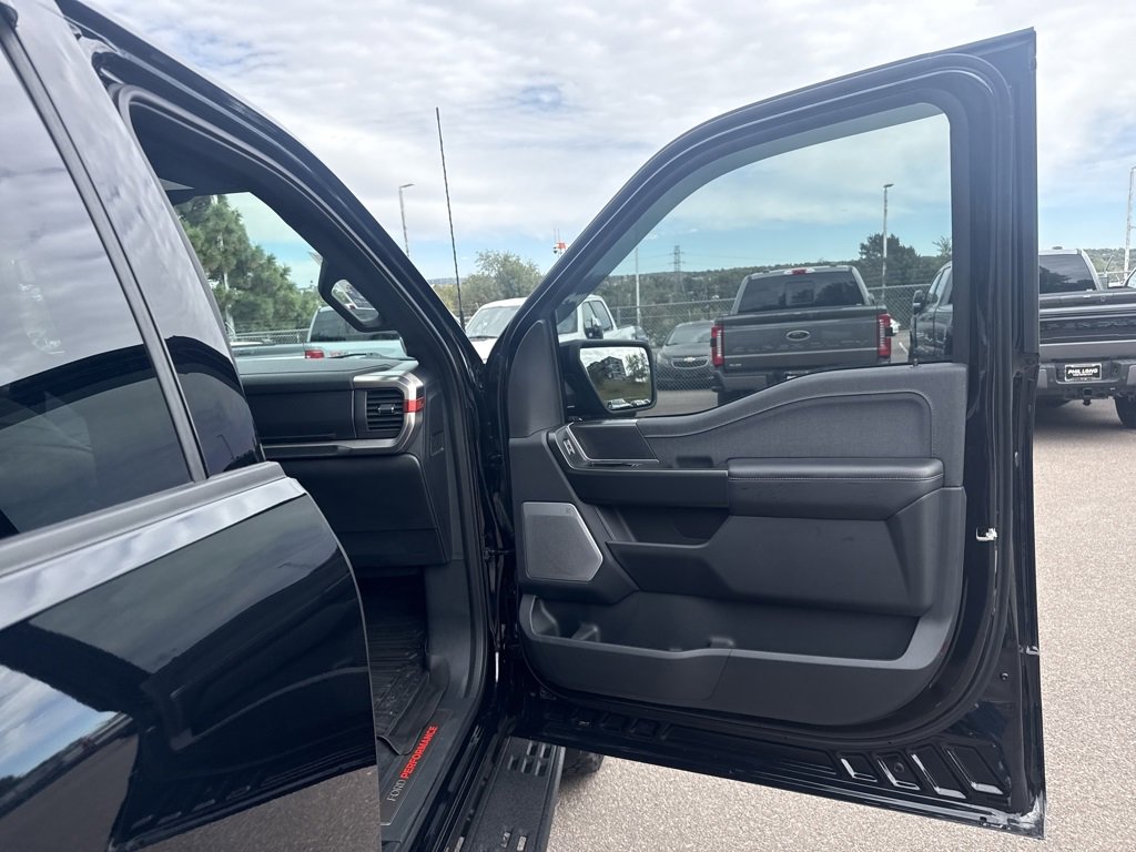 Certified 2023 Ford F150 Raptor image 24