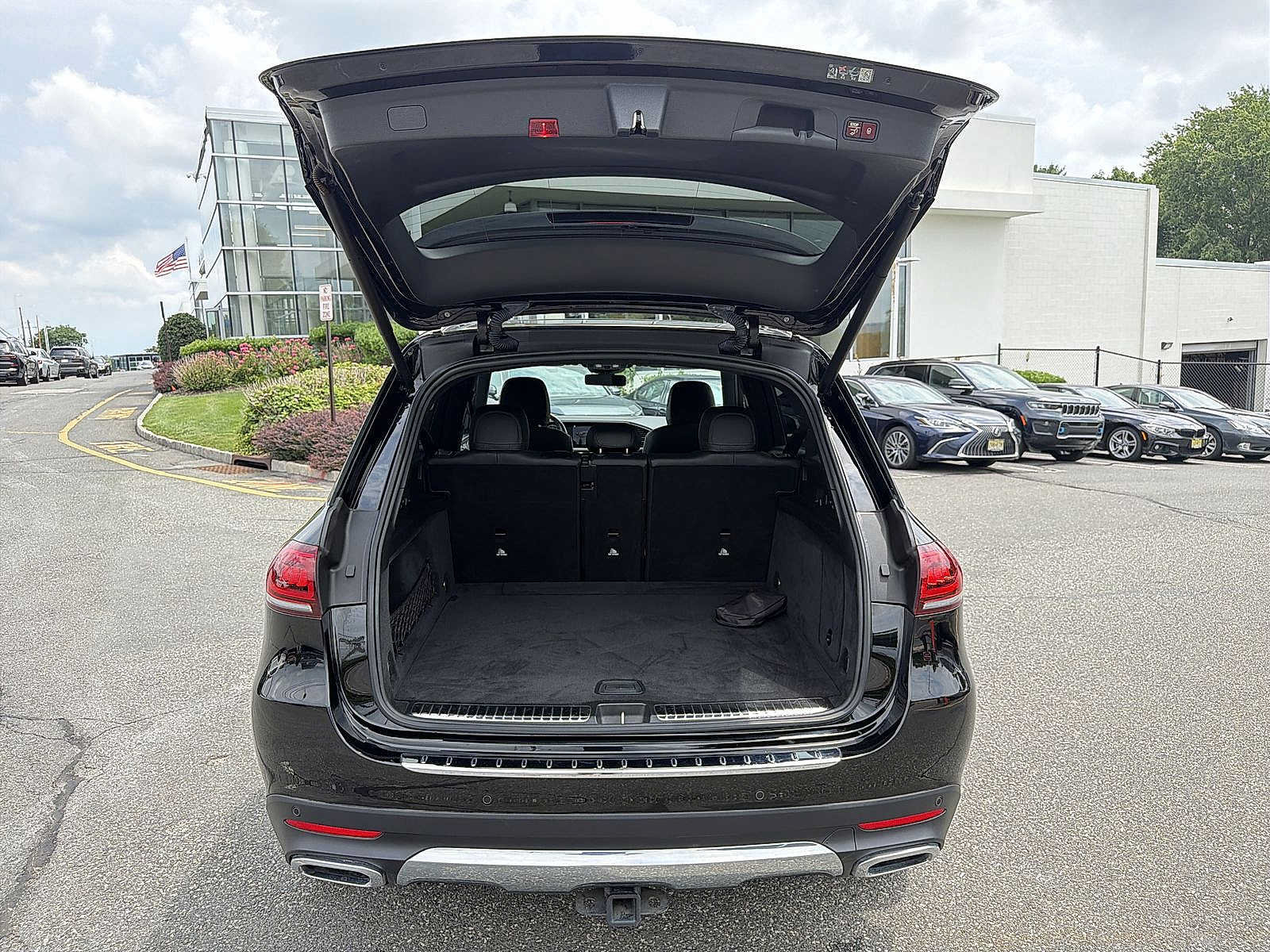 Used 2023 Mercedes-Benz GLE 350 4MATIC image 27