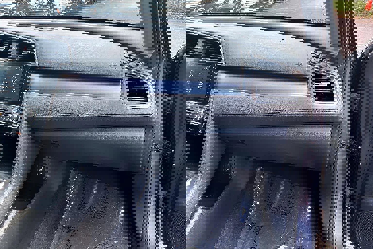 Used 2017 Honda Civic Touring image 19