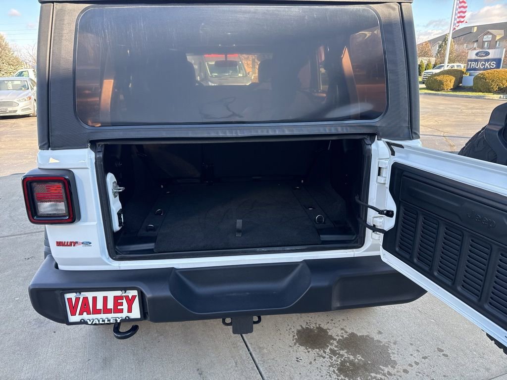 Used 2021 Jeep Wrangler Unlimited Sport image 39