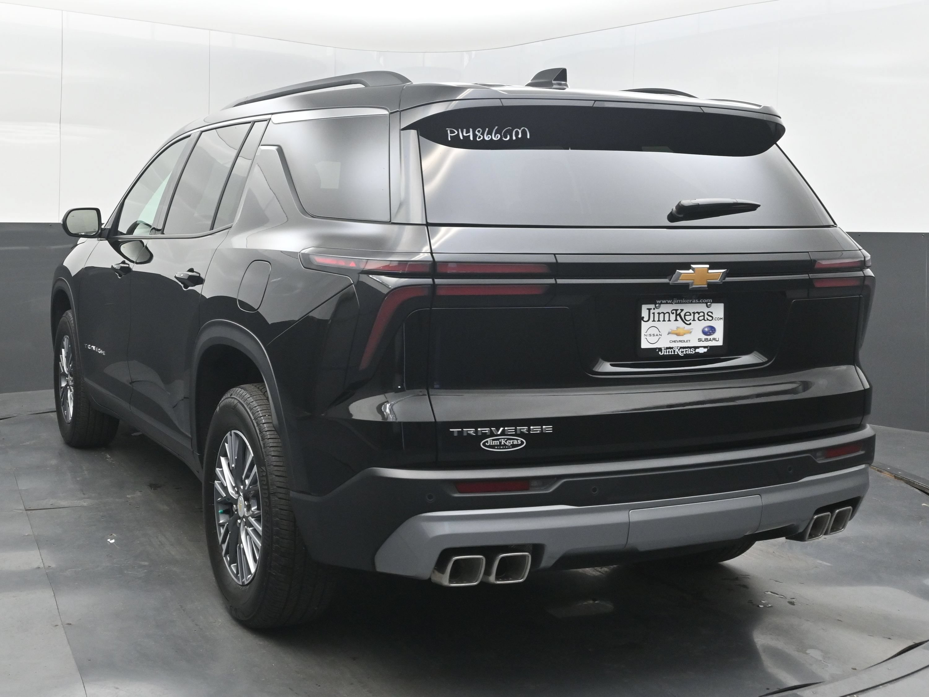 Certified 2026 Chevrolet Traverse LT FWD image 8
