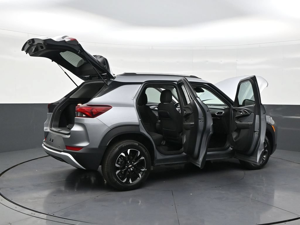 Used 2023 Chevrolet TrailBlazer LT FWD image 25