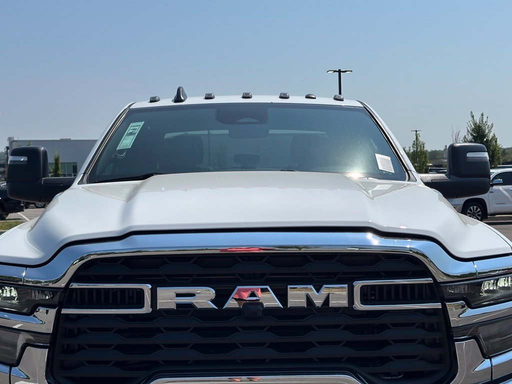 New 2027 RAM 3500 Tradesman w/ Chrome Appearance Group A AWD/4WD image 40