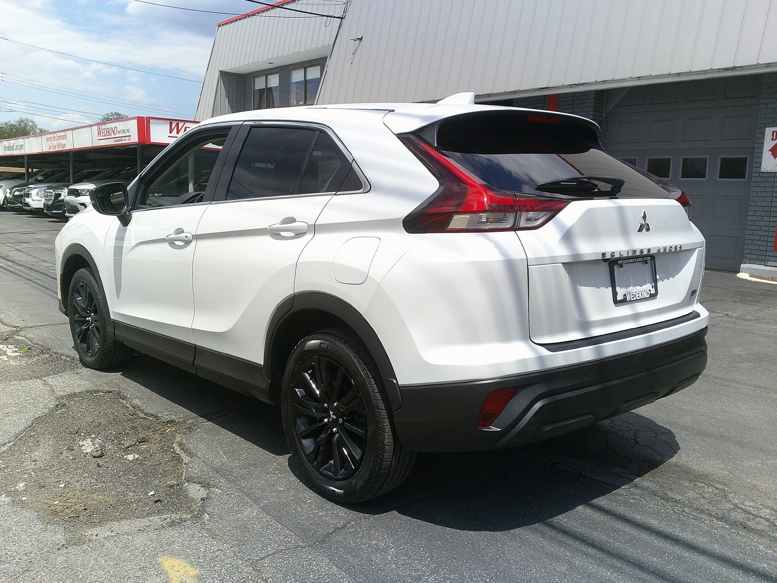 Used 2023 Mitsubishi Eclipse Cross SE AWD/4WD image 3