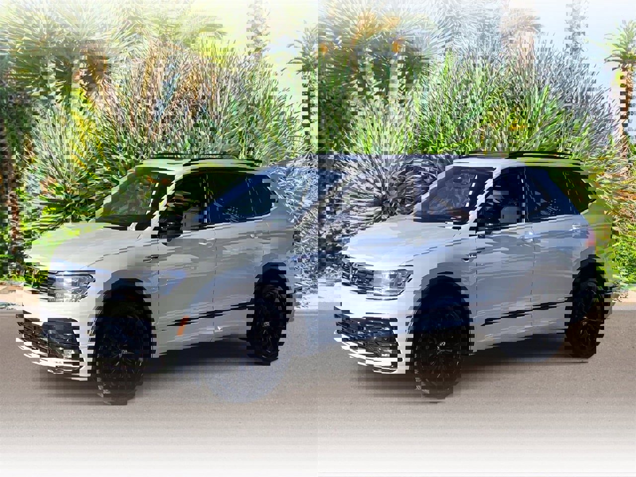 Certified 2020 Volkswagen Tiguan SE R-Line