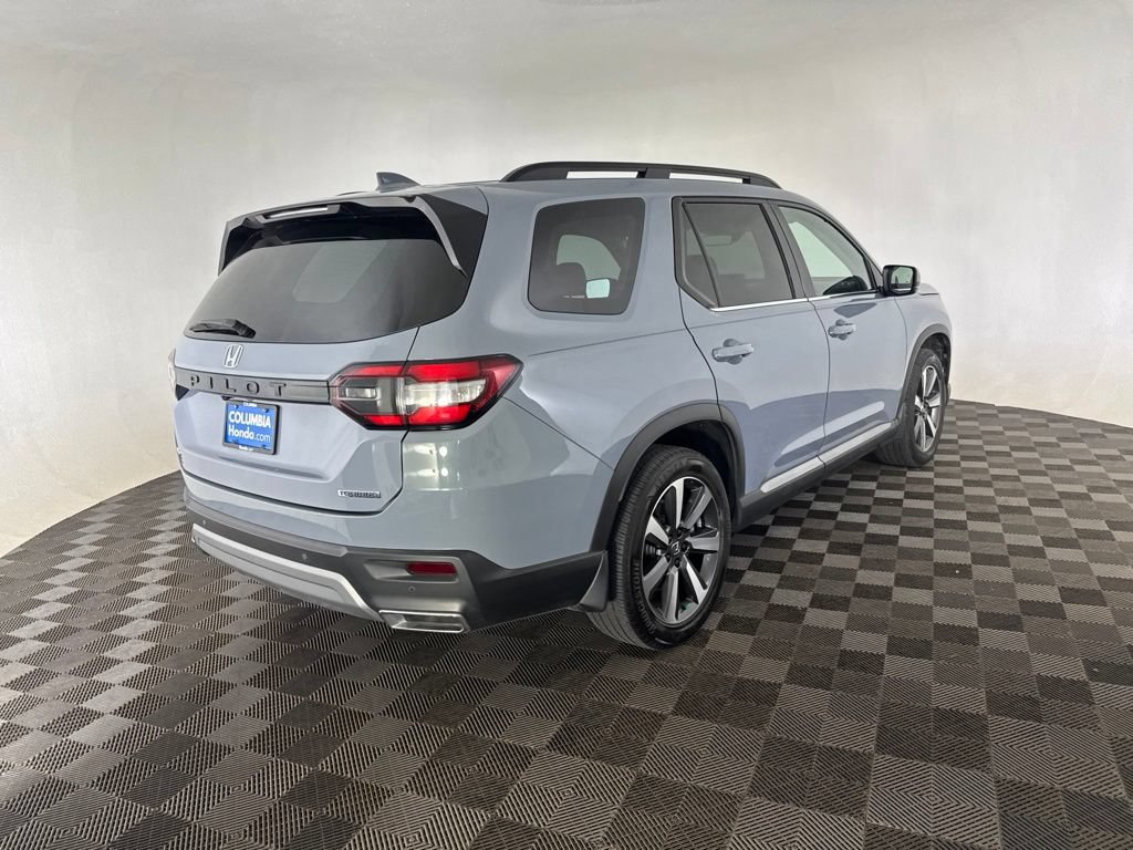 Certified 2023 Honda Pilot Touring image 5
