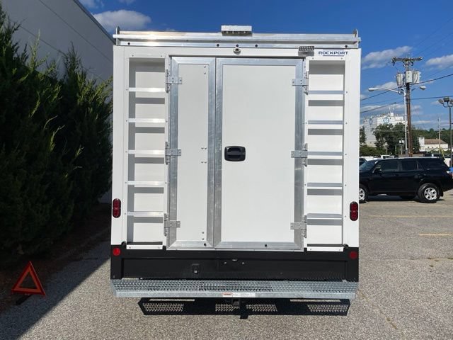 New 2027 Ford E-350 and Econoline 350 Super Duty w/ Power Equipment Group RWD image 6