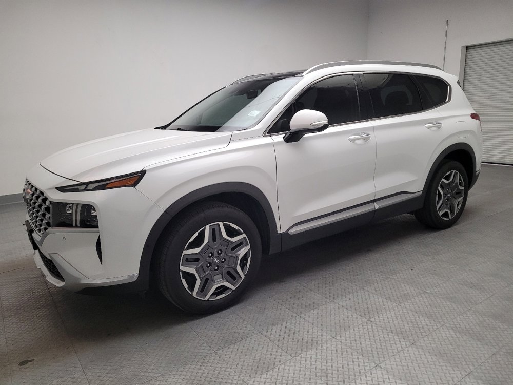 Used 2022 Hyundai Santa Fe Limited w/ Cargo Package FWD image 2