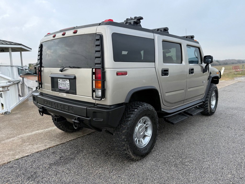 Used 2003 HUMMER H2 w/ Preferred Equipment Group image 5