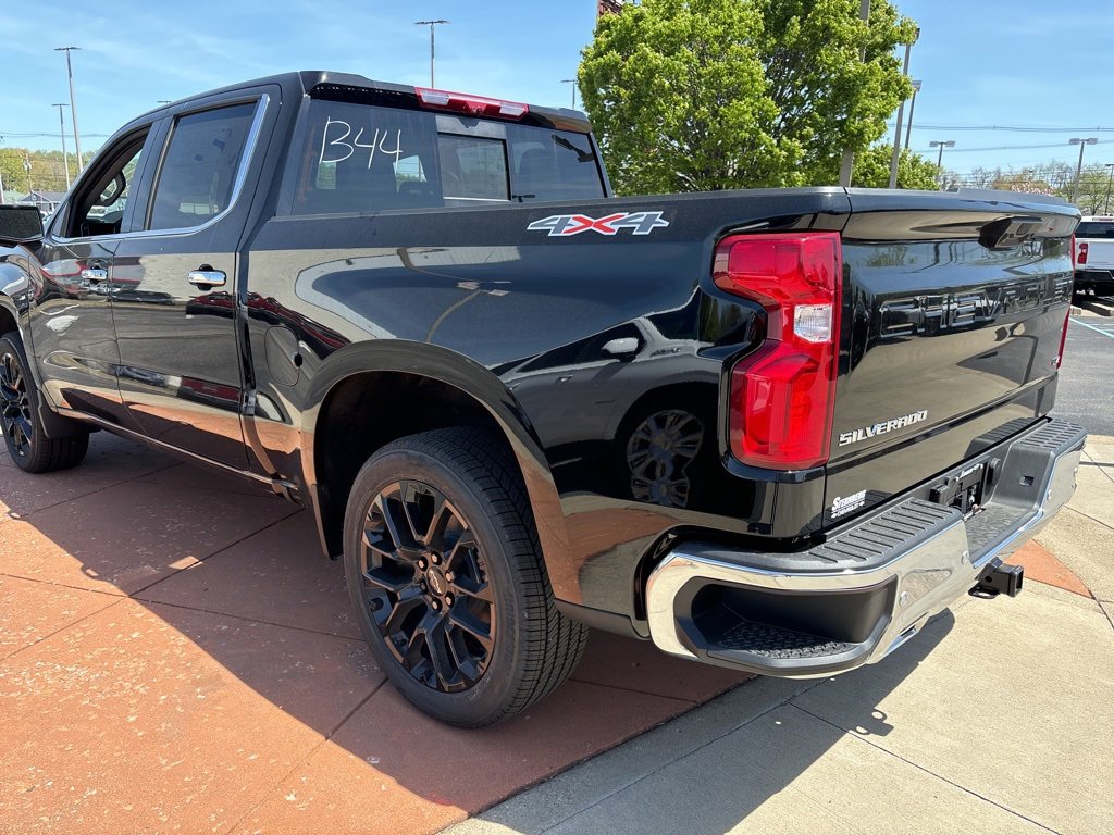 New 2025 Chevrolet Silverado 1500 LTZ w/ Technology Package image 5