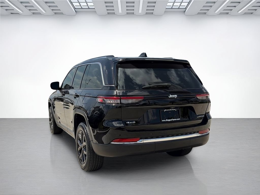 Used 2022 Jeep Grand Cherokee Limited AWD/4WD image 5