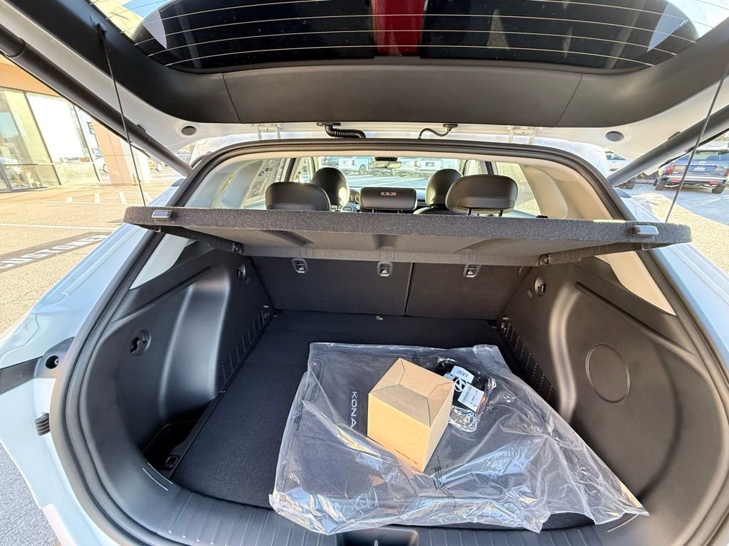 New 2026 Hyundai Kona Limited FWD image 33