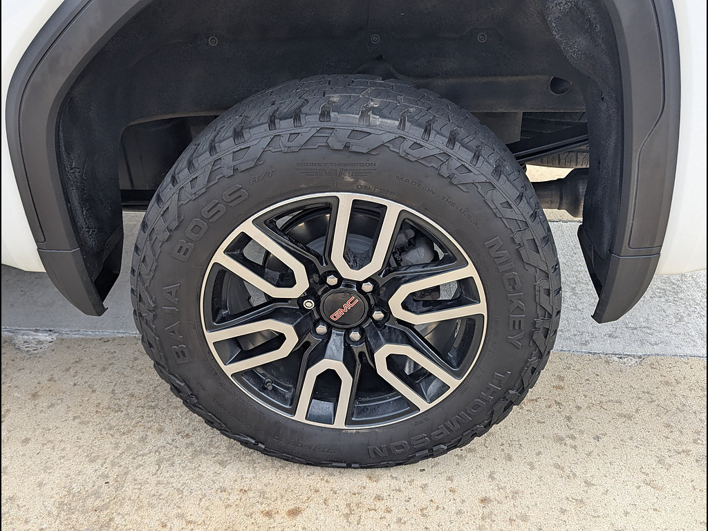 Used 2021 GMC Sierra 1500 AT4 w/ AT4 Premium Package AWD/4WD image 16