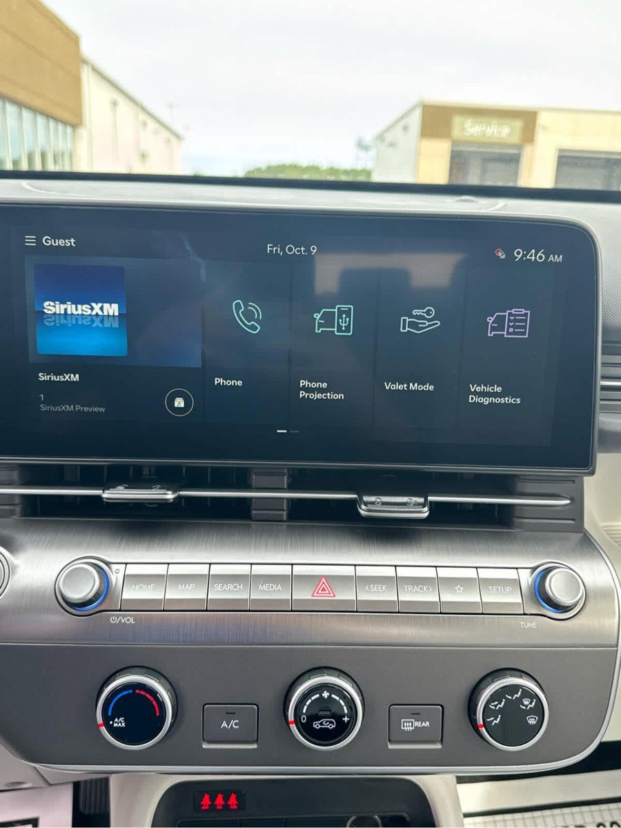 New 2027 Hyundai Kona SE AWD/4WD image 29