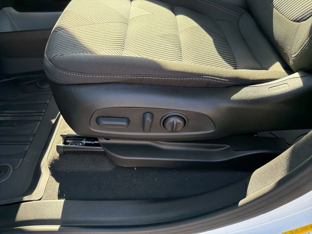 New 2027 Chevrolet Bolt LT w/ Comfort Package FWD image 19