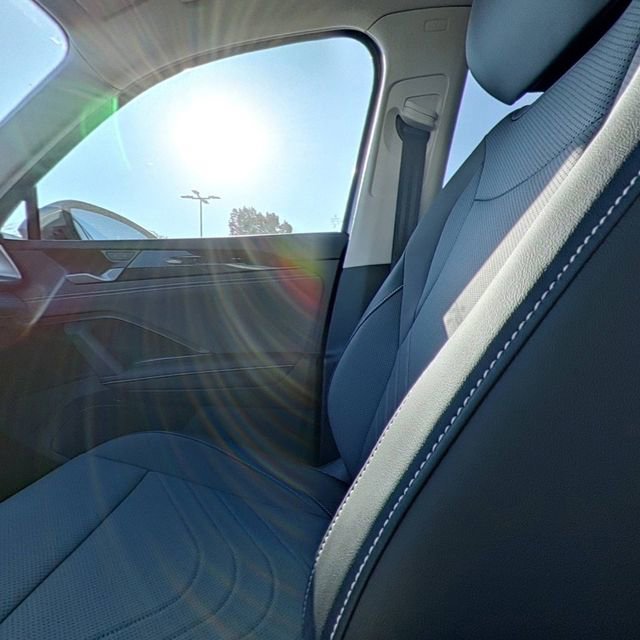 New 2026 Volkswagen Tiguan SE image 25