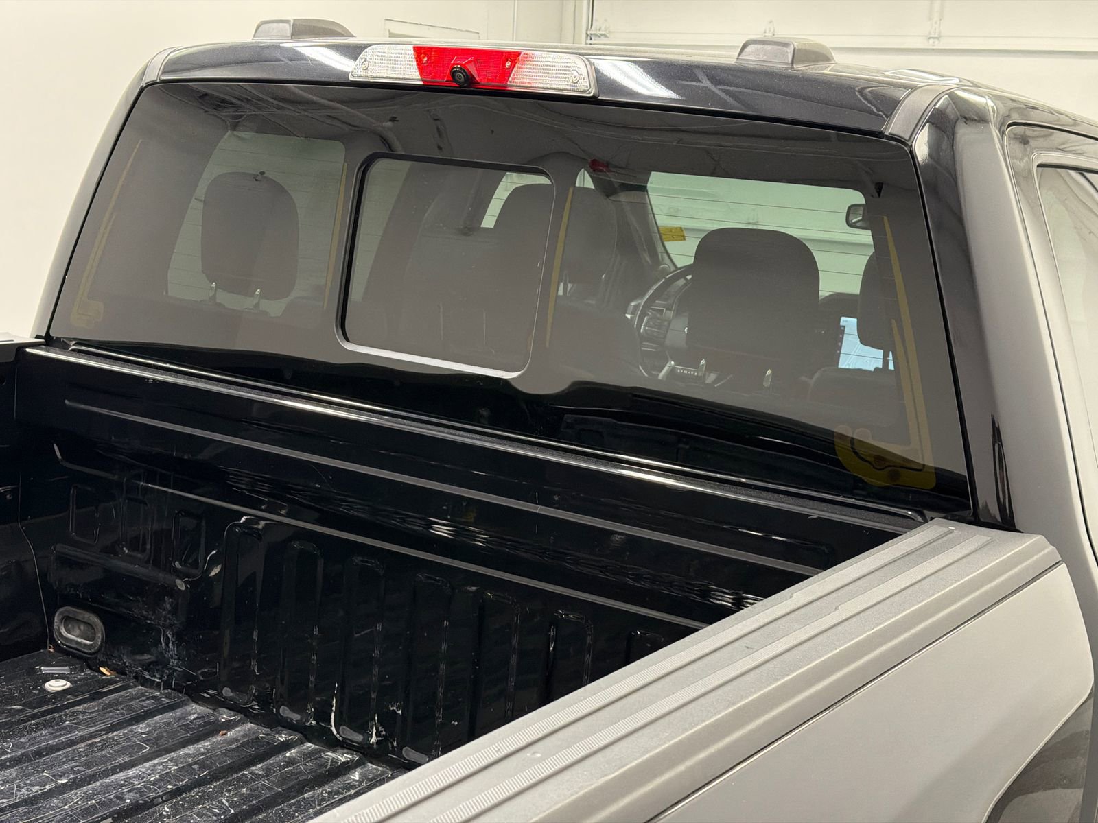 Used 2022 Ford F150 Limited image 8